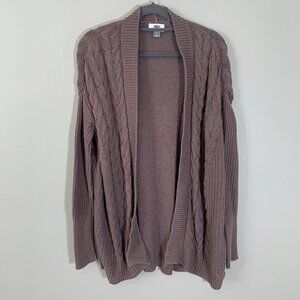 Old Navy medium weight cable knit long sleeve open front cardigan‎ sweater